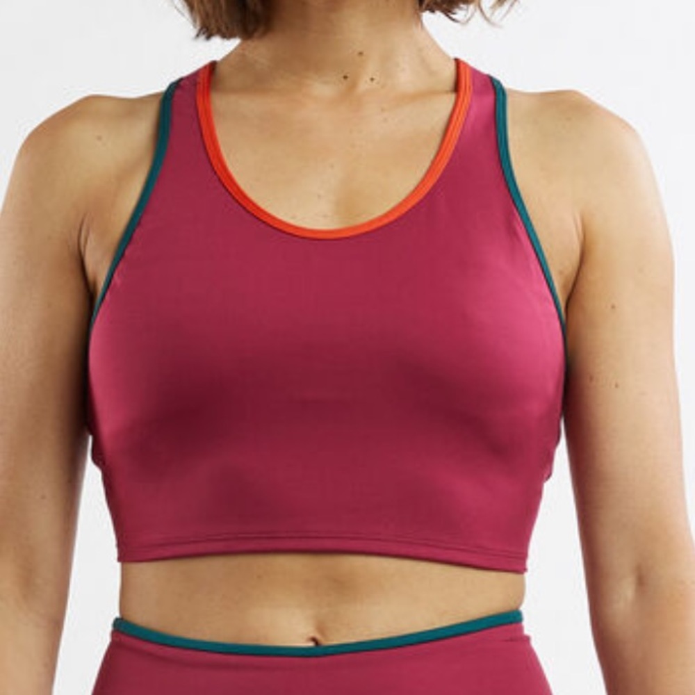 Cotopaxi Mari crop top size medium raspberry NWT